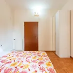 Raiyan Guest House